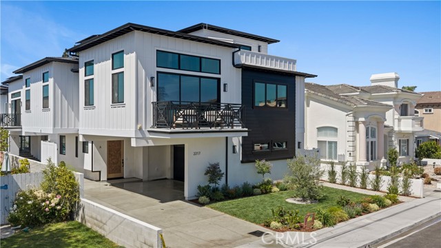 2217 Bataan Road, Redondo Beach, California 90278, 4 Bedrooms Bedrooms, 0 ,5 BathroomsBathrooms,Residential,For Sale,Bataan,0,SB26131272 2217 Bataan Road, Redondo Beach, California 90278, 4 Bedrooms Bedrooms, 0 ,5 BathroomsBathrooms,Residential,For Sale,Bataan,0,SB26131272