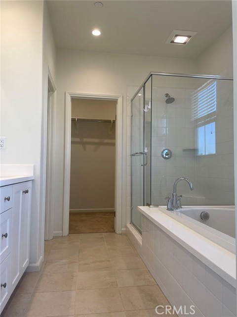 Detail Gallery Image 15 of 21 For 166 Hargrove, Irvine,  CA 92620 - 3 Beds | 2/1 Baths