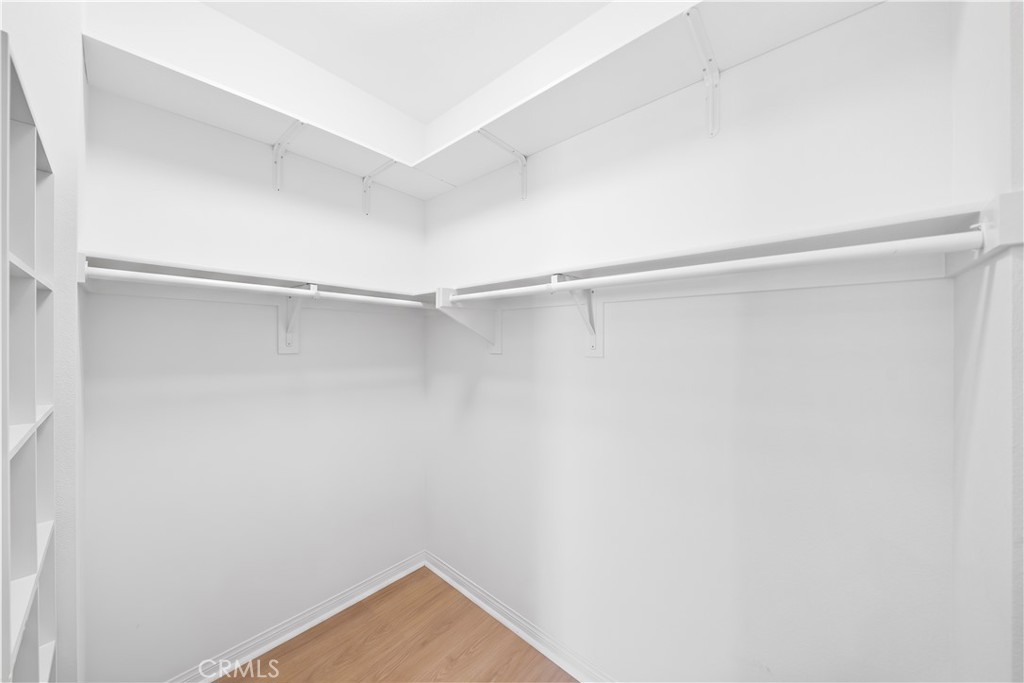 https://media.crmls.org/medias/a37735a1-e948-4ade-b7cd-81b8a91a9539.jpg?preset=X-Large