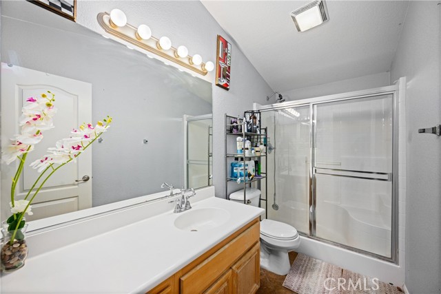 Detail Gallery Image 17 of 37 For 1625 Red Clover Ln, Hemet,  CA 92545 - 5 Beds | 3/1 Baths