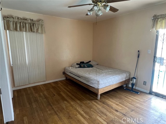 Detail Gallery Image 10 of 19 For 2524 W 115th St, Hawthorne,  CA 90250 - 4 Beds | 2 Baths