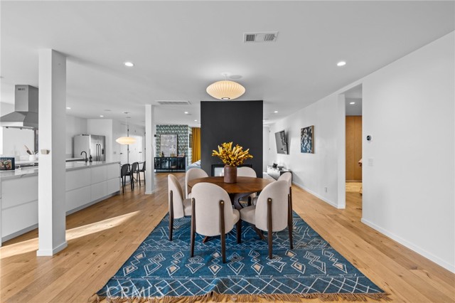 Detail Gallery Image 8 of 65 For 1079 San Jose Ave, Burbank,  CA 91501 - 4 Beds | 3/1 Baths