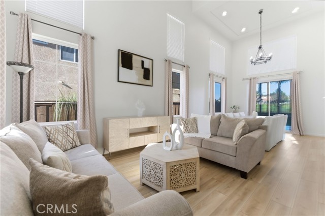 Detail Gallery Image 14 of 25 For 45894 Paseo Gallante, Temecula,  CA 92592 - 5 Beds | 3 Baths