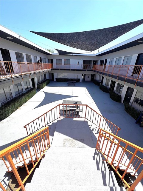  Commercial for Sale in Van Nuys, California