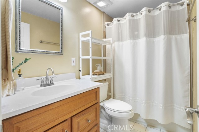 Detail Gallery Image 28 of 37 For 10311 Julie Beth St, Cypress,  CA 90630 - 4 Beds | 2/1 Baths