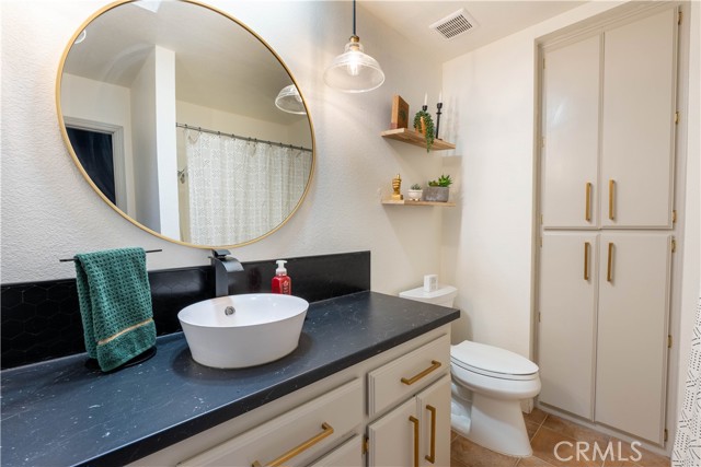 Detail Gallery Image 15 of 40 For 8165 Corona Ave, Hesperia,  CA 92345 - 3 Beds | 2 Baths