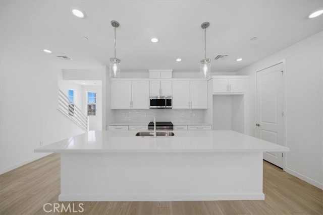 Detail Gallery Image 8 of 26 For 4822 W Beltramo Ranch Rd, Moorpark,  CA 93021 - 4 Beds | 3 Baths