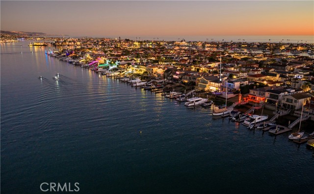Detail Gallery Image 57 of 63 For 704 via Lido Nord, Newport Beach,  CA 92663 - 4 Beds | 4/1 Baths