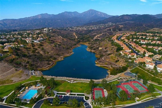 Detail Gallery Image 43 of 49 For 8 Dover, Rancho Santa Margarita,  CA 92679 - 4 Beds | 3/1 Baths