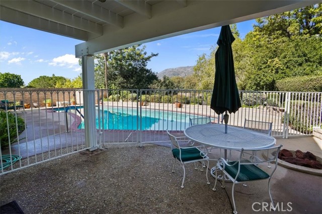 Detail Gallery Image 24 of 34 For 19201 Castlebay Ln, Porter Ranch,  CA 91326 - 3 Beds | 3 Baths