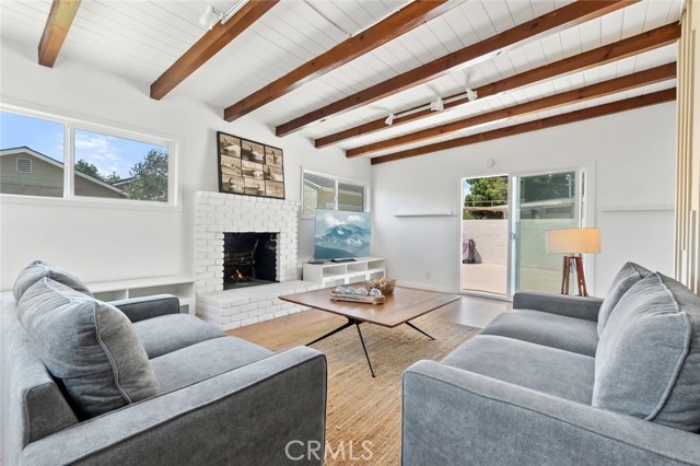 6202 Arbor Road, Lakewood CA: https://media.crmls.org/medias/a37d7b15-7d36-450b-96b2-6925e6813c31.jpg