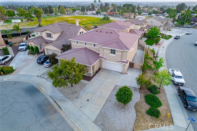 Detail Gallery Image 1 of 25 For 11861 Citrus Ct, Moreno Valley,  CA 92557 - 5 Beds | 3 Baths
