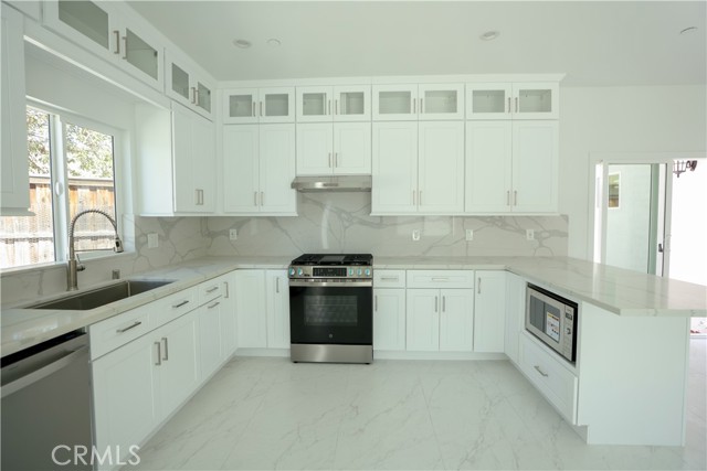 25223 Stepping Stone Circle, Menifee CA: https://media.crmls.org/medias/a37fd824-4f98-44b3-a8f8-ecce1086d091.jpg
