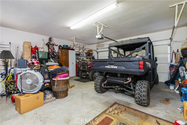 2265 Holly Drive, Paso Robles CA: https://media.crmls.org/medias/a3801041-46bb-42a8-a2ed-3ca13163a220.jpg