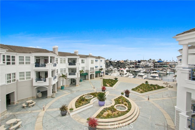 Detail Gallery Image 1 of 27 For 2600 Newport Bld #218,  Newport Beach,  CA 92663 - 2 Beds | 2 Baths