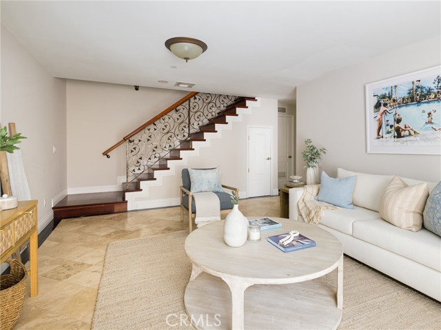 229 N Juanita Avenue, Redondo Beach CA: https://media.crmls.org/medias/a3804a5c-1140-4bf4-87a0-b8c84e7cb5bc.jpg