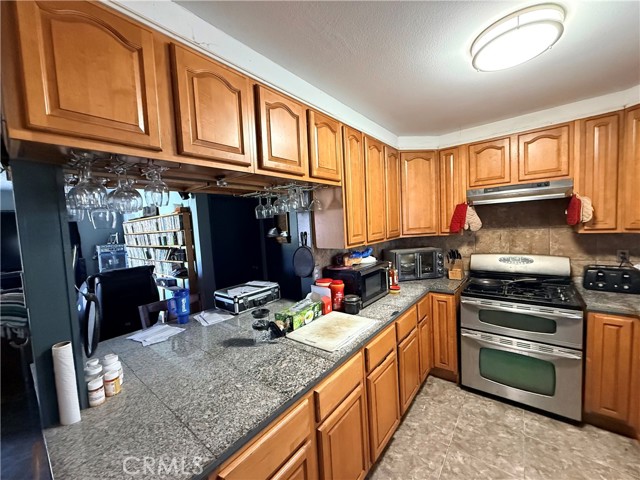 Detail Gallery Image 24 of 35 For 18837 6th, Bloomington,  CA 92316 - 3 Beds | 2 Baths