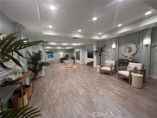 Detail Gallery Image 15 of 21 For 4511 El Mar Dr #307,  –,  FL 33308 - 2 Beds | 2 Baths