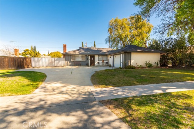 3553 Hoytt St, Riverside, CA 92504