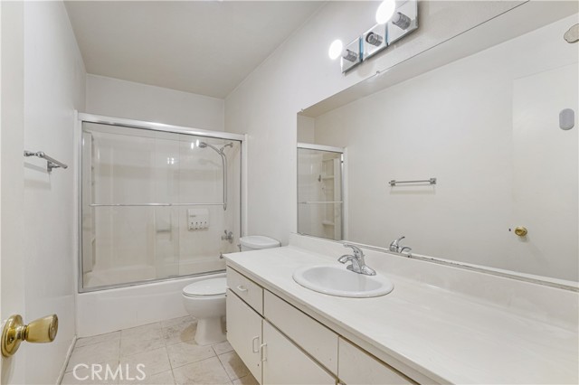 Detail Gallery Image 29 of 52 For 23675 Park Capri #24,  Calabasas,  CA 91302 - 2 Beds | 2 Baths