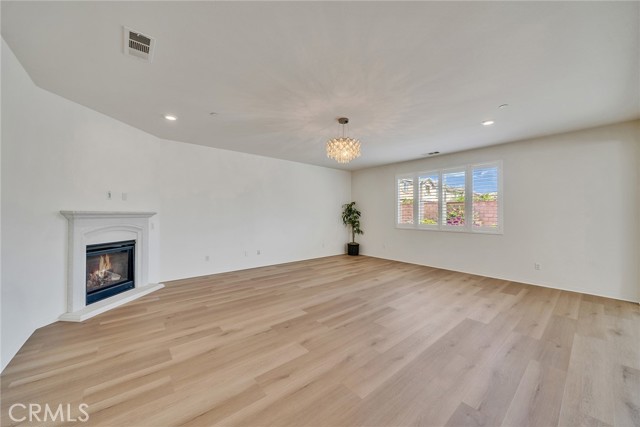 Detail Gallery Image 7 of 43 For 7903 Burrington St, Corona,  CA 92880 - 5 Beds | 3 Baths