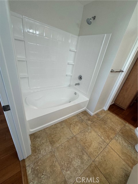 Detail Gallery Image 10 of 24 For 1801 E Katella #4135,  Anaheim,  CA 92805 - 2 Beds | 2 Baths