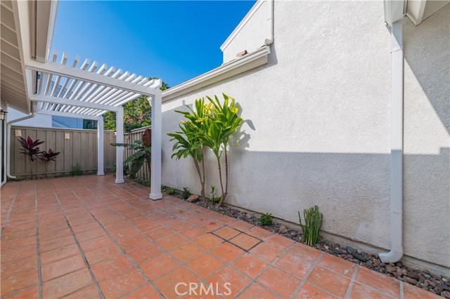 Detail Gallery Image 20 of 22 For 9 Wintermist, Irvine,  CA 92614 - 2 Beds | 2 Baths