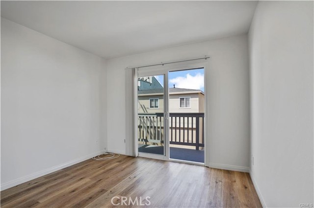 Detail Gallery Image 24 of 31 For 334 Palm Dr, Hermosa Beach,  CA 90254 - 3 Beds | 3 Baths