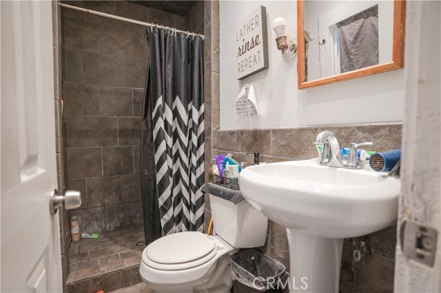 Detail Gallery Image 23 of 48 For 3751 W 106th St, Inglewood,  CA 90303 - – Beds | – Baths