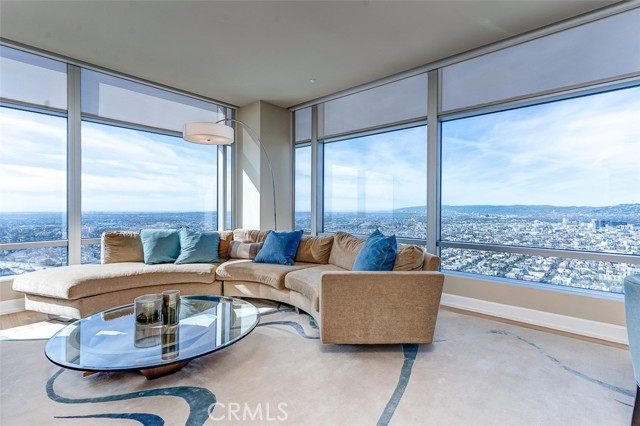 Detail Gallery Image 9 of 25 For 900 W Olympic, Los Angeles,  CA 90015 - 2 Beds | 3 Baths