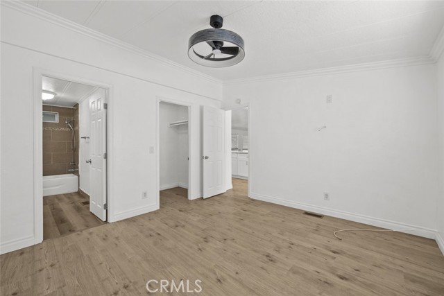3524 E Avenue R, Palmdale CA: https://media.crmls.org/medias/a38504e5-4f9d-4efd-9f47-a30720f31451.jpg