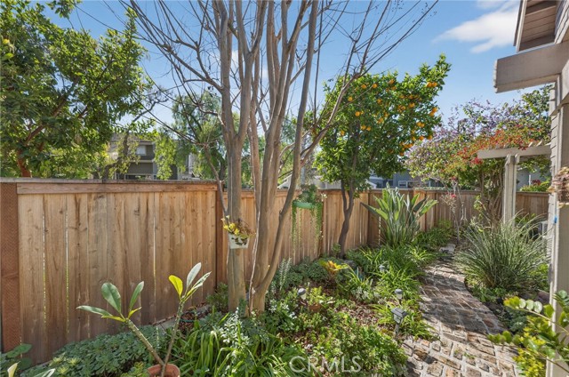 Detail Gallery Image 27 of 53 For 10 Pinewood, Irvine,  CA 92604 - 2 Beds | 2 Baths