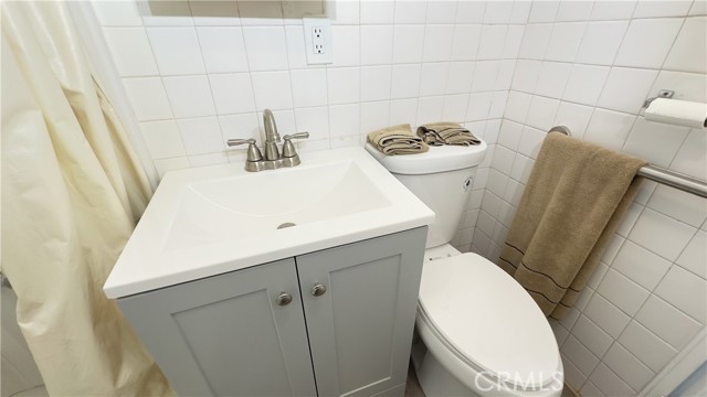 Detail Gallery Image 16 of 22 For 1626 W Pine St, Santa Ana,  CA 92703 - 3 Beds | 1/1 Baths