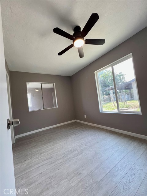 Detail Gallery Image 14 of 56 For 2527 W Third Ave, San Bernardino,  CA 92407 - – Beds | – Baths