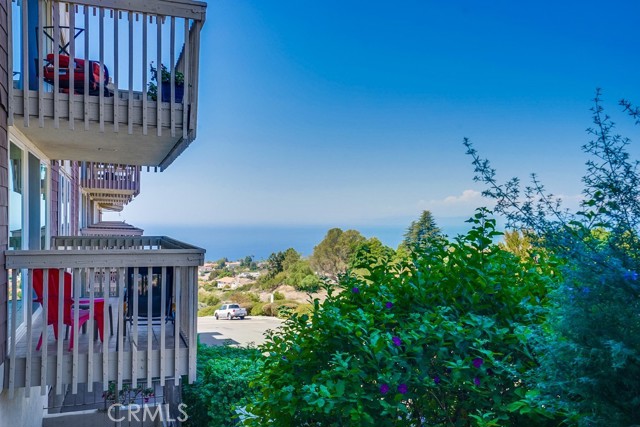 6542 Ocean Crest Drive, Rancho Palos Verdes, California 90275, 2 Bedrooms Bedrooms, ,2 BathroomsBathrooms,Residential,Sold,Ocean Crest,SB22190553