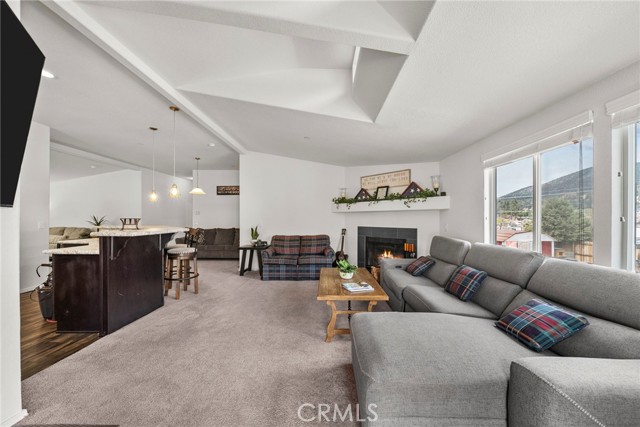 Detail Gallery Image 18 of 38 For 229 Chaparral, Frazier Park,  CA 93225 - 4 Beds | 2 Baths