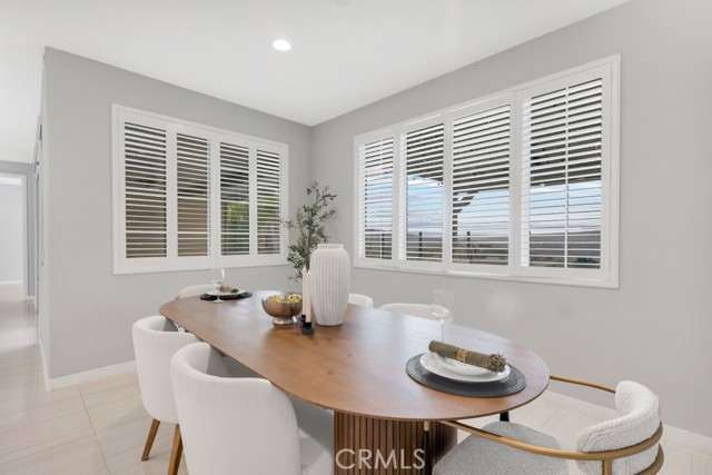 Detail Gallery Image 41 of 65 For 18348 Cachet, Canyon Country,  CA 91350 - 5 Beds | 5 Baths