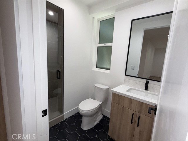 5044 Laurel Canyon Boulevard, Valley Village CA: https://media.crmls.org/medias/a3883393-24a6-4b82-9e41-25bd3a7eab7f.jpg