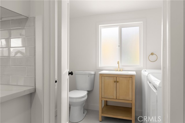 8759 Snowden Ave. photo 21