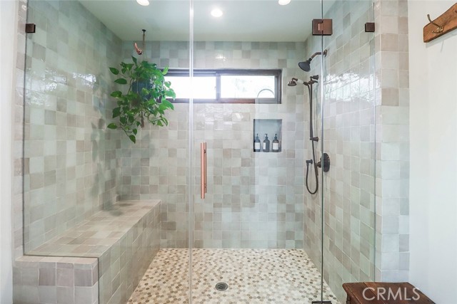 Detail Gallery Image 44 of 45 For 5617 Colodny Dr, Agoura Hills,  CA 91301 - 6 Beds | 4/1 Baths