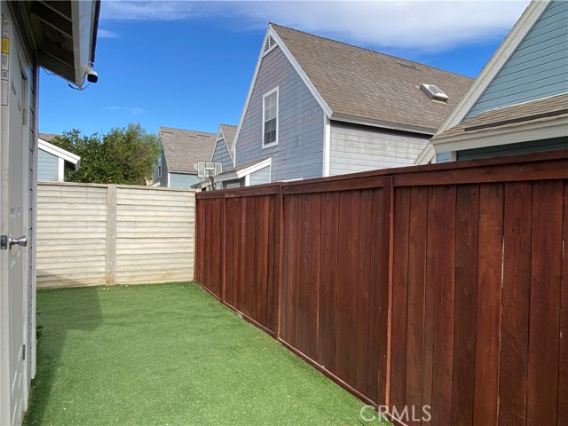 Detail Gallery Image 16 of 19 For 14515 Woodland Dr #15,  Fontana,  CA 92337 - 2 Beds | 1 Baths