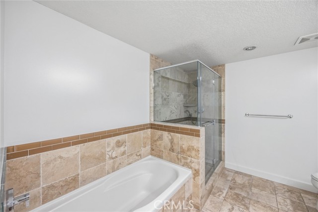 Detail Gallery Image 28 of 38 For 3131 Michelson Dr #1504,  Irvine,  CA 92612 - 3 Beds | 2/1 Baths