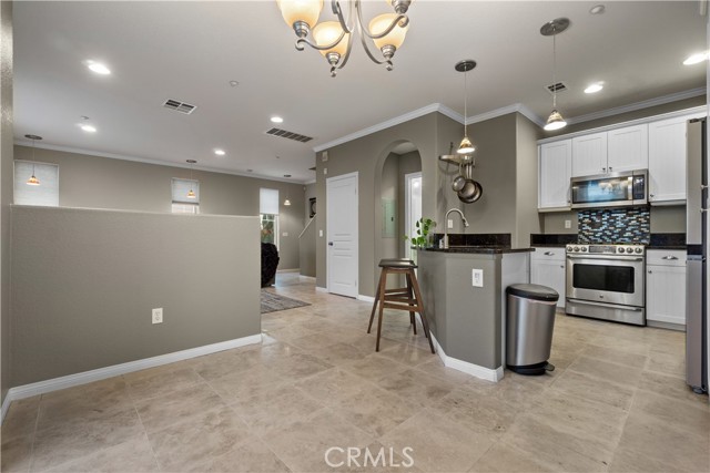 Photo #13: OC24178987 Listing 