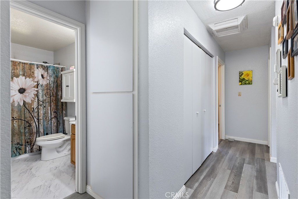 https://media.crmls.org/medias/a38ab357-13b5-42e6-88c0-15b4b9b787cd.jpg?preset=X-Large