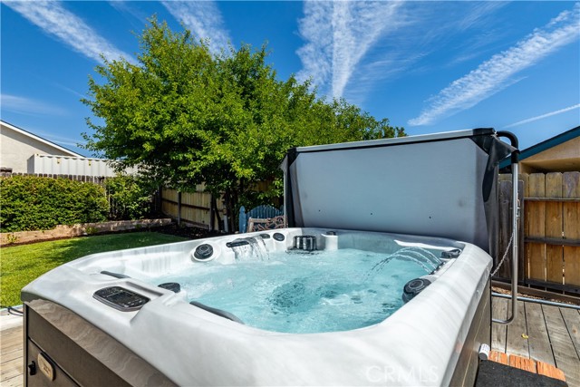1678 Bella Vista Court, Paso Robles CA: https://media.crmls.org/medias/a38c8c26-1c5a-44e5-998c-70fdf5e91502.jpg