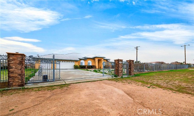 Detail Gallery Image 43 of 67 For 5635 Hollister, Phelan,  CA 92371 - 4 Beds | 3 Baths