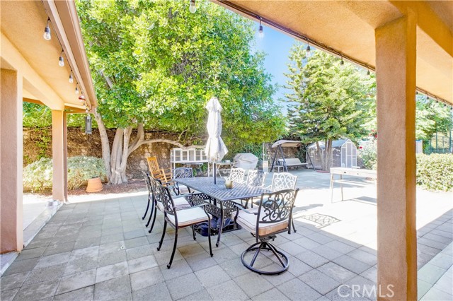 Detail Gallery Image 57 of 71 For 22329 Plummer St, Chatsworth,  CA 91311 - 4 Beds | 4/1 Baths