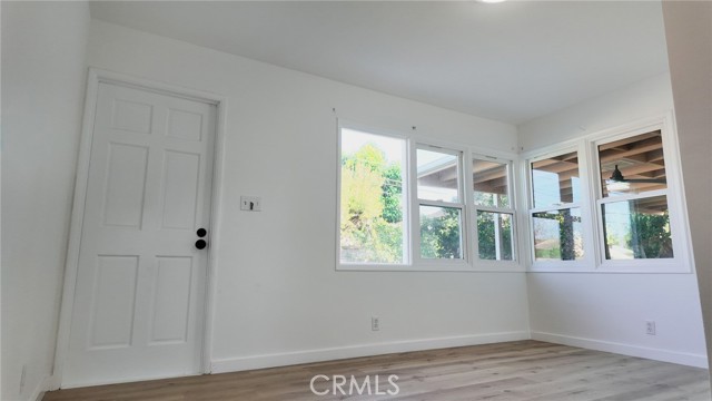 127 Las Tunas, Arcadia CA: https://media.crmls.org/medias/a38d6459-8698-4d4d-9e86-8e230b7b8003.jpg