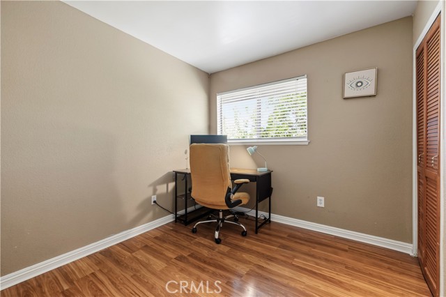 18740 Vicci Street photo 27