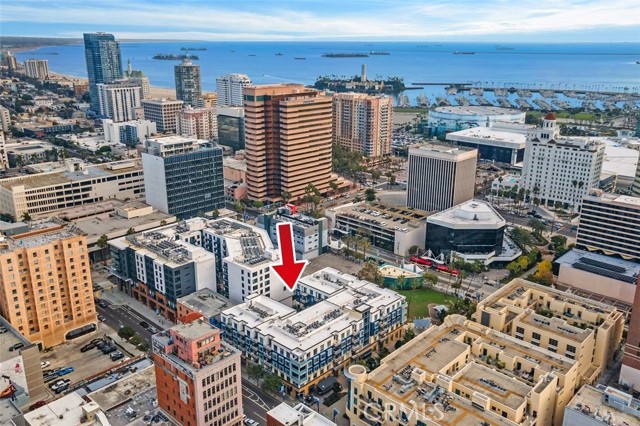 Detail Gallery Image 35 of 40 For 150 the Promenade #202,  Long Beach,  CA 90802 - 3 Beds | 3 Baths